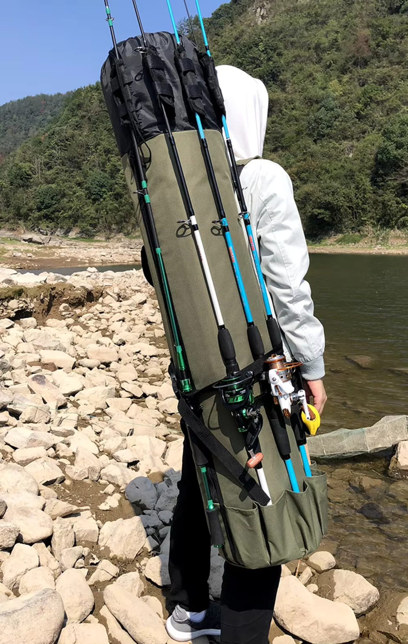 🎣 ProCatch™ Adjustable Fishing Rod Storage Bag – Multi-Compartment Outdoor Carry Case for Anglers