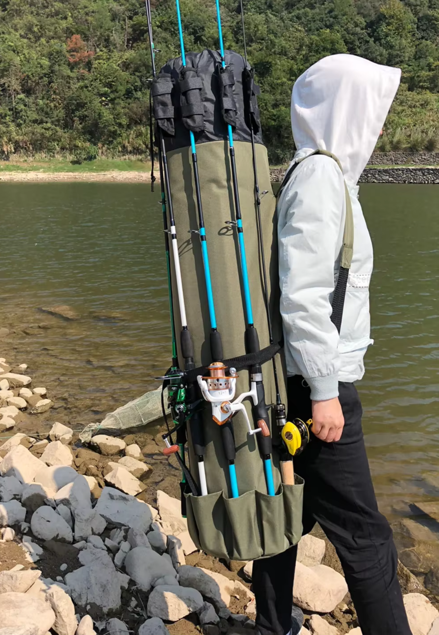 🎣 ProCatch™ Adjustable Fishing Rod Storage Bag – Multi-Compartment Outdoor Carry Case for Anglers